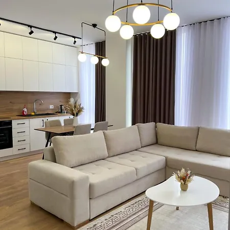 Boulevard * 티라나